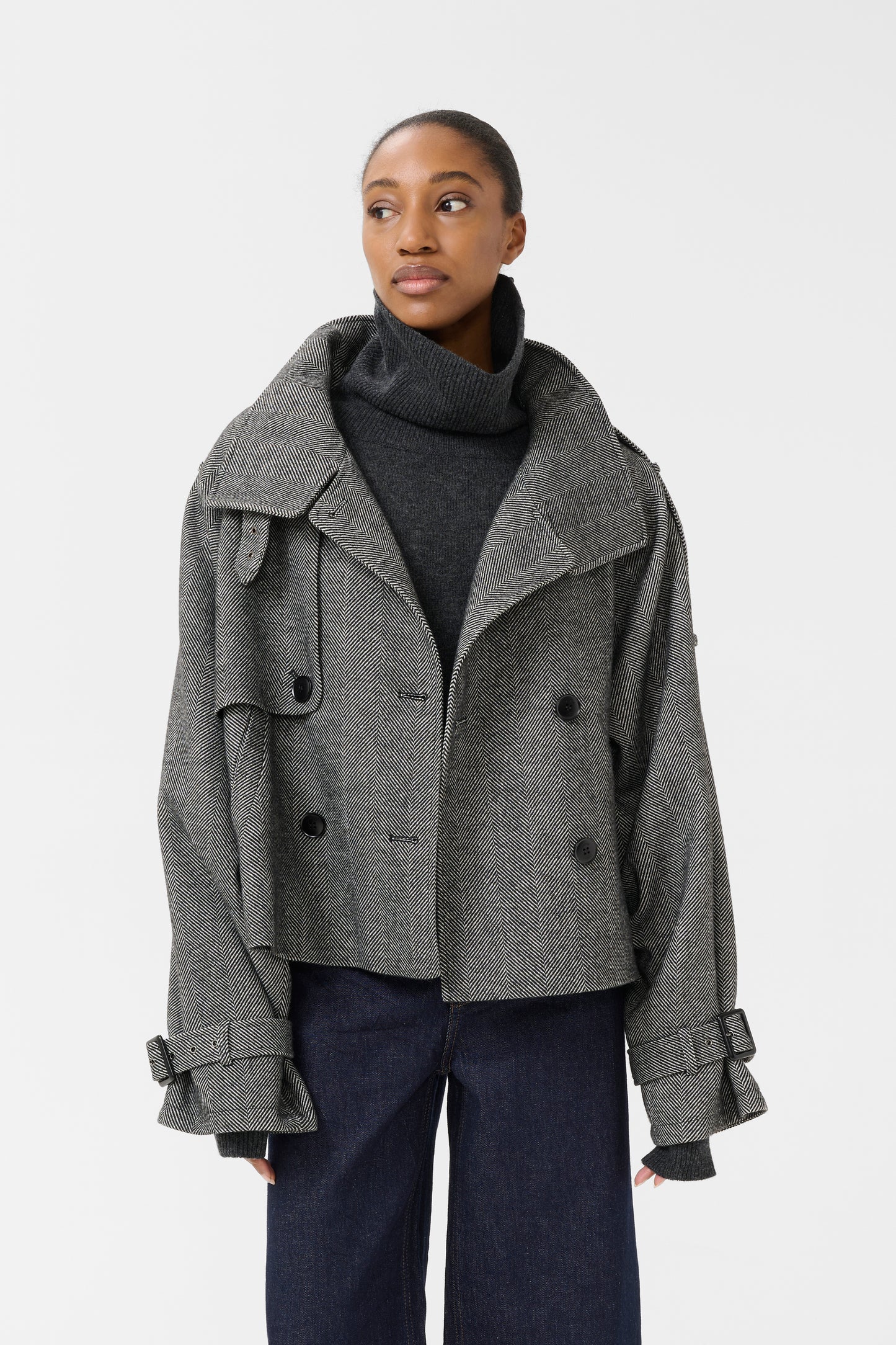 Avic short jacket