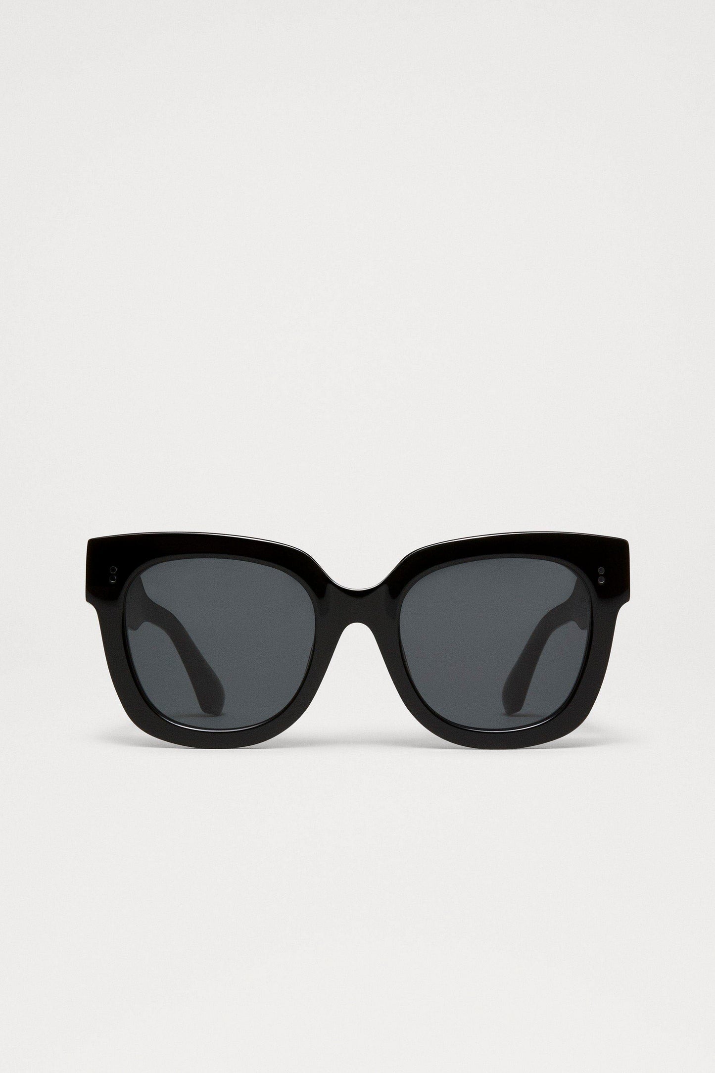 08 Black