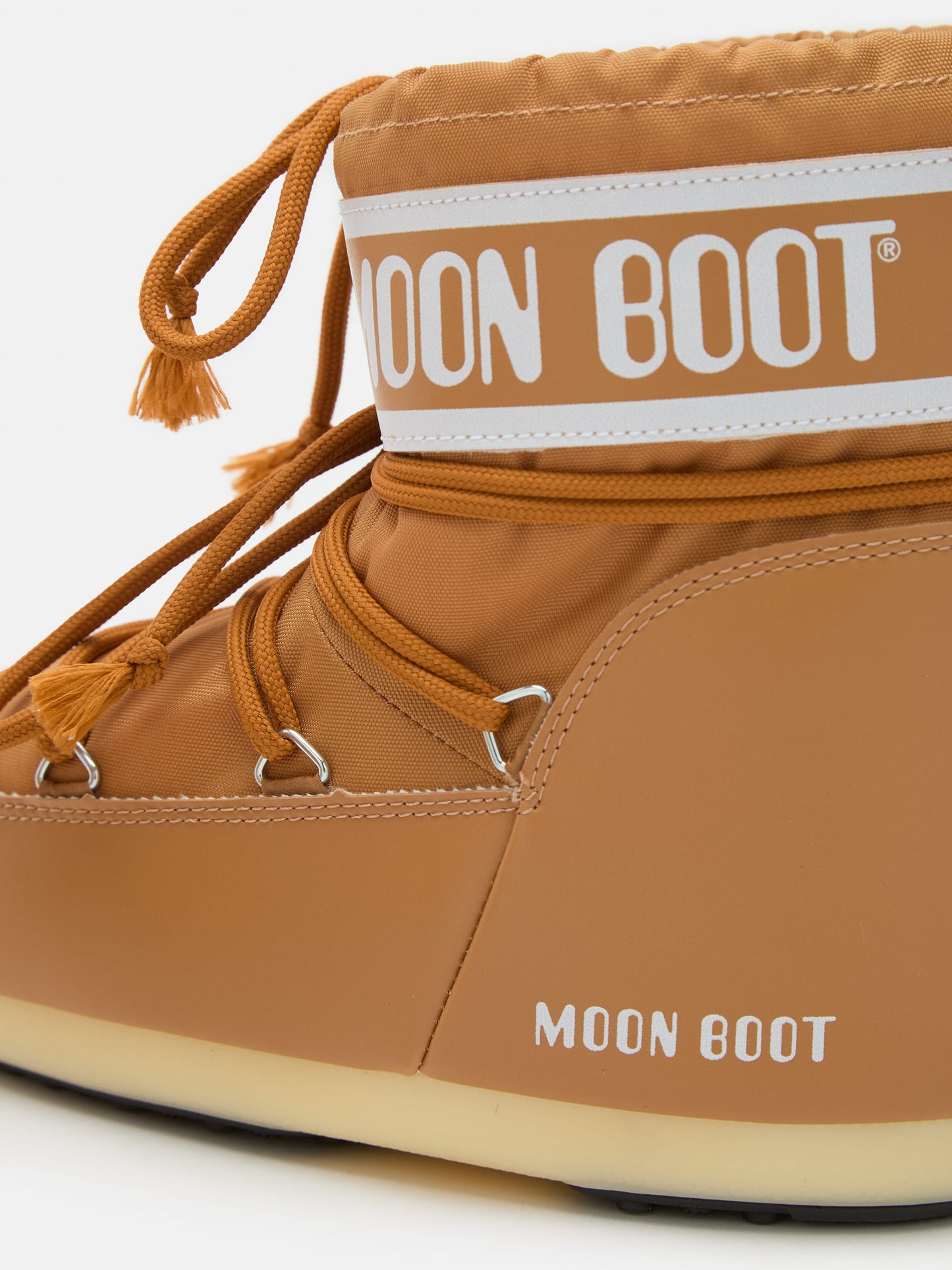 Icon Low Nylon