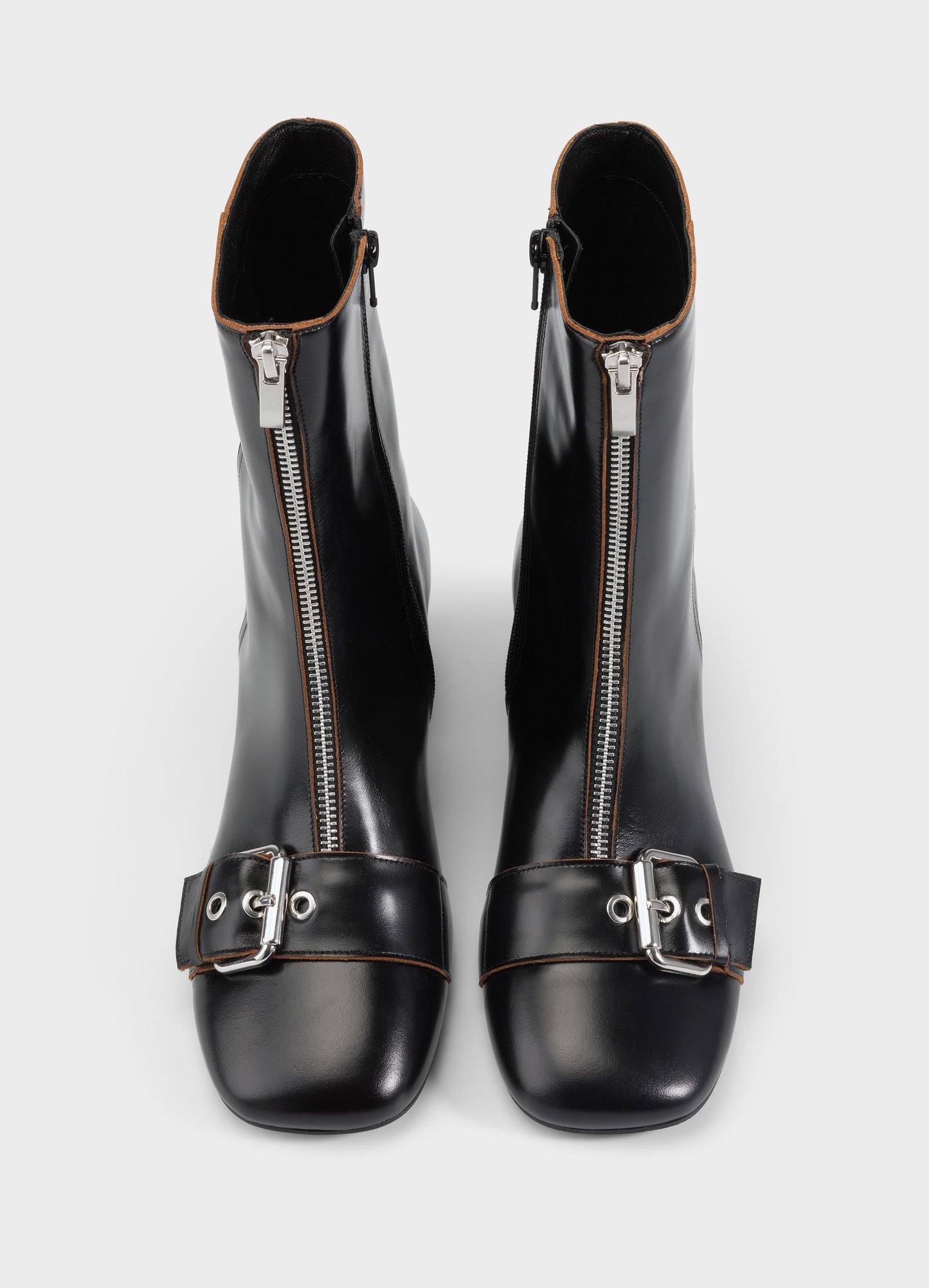 Livia Boot