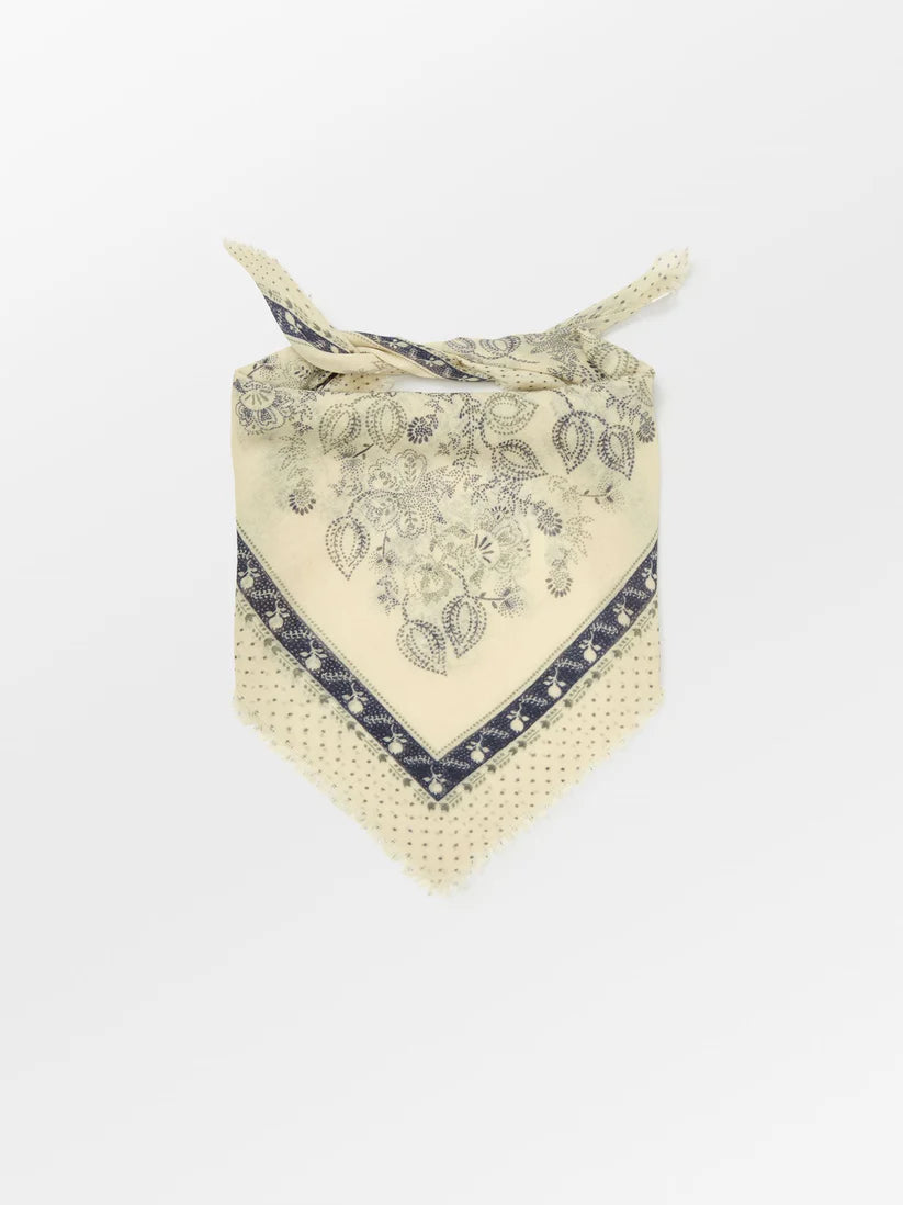 Dotted Flora Woo Scarf