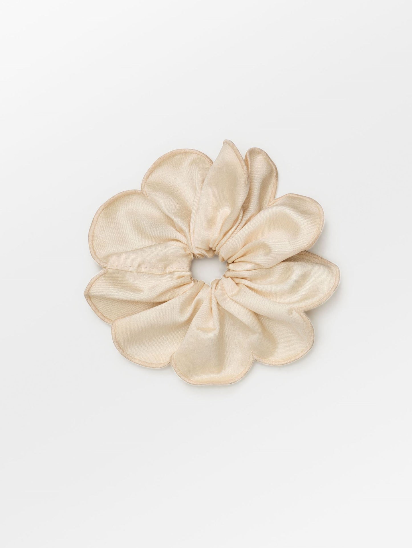 Tila Scrunchie