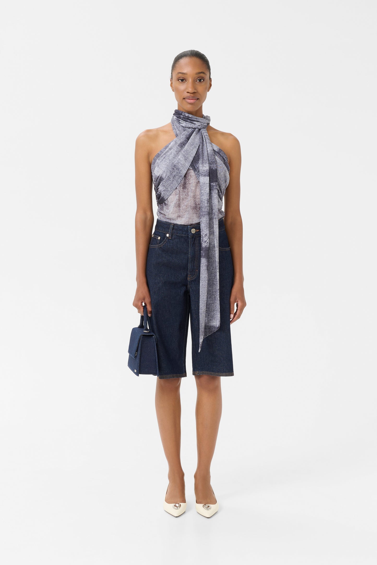 Deona P top
