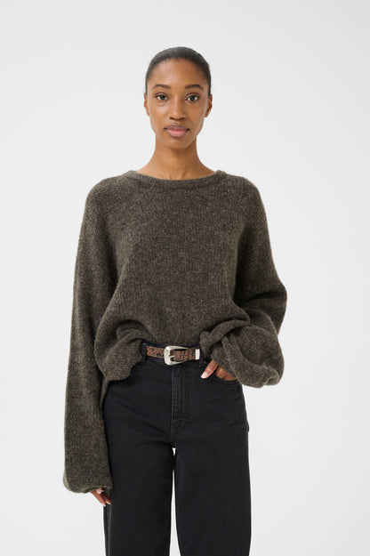 Alpha slit pullover