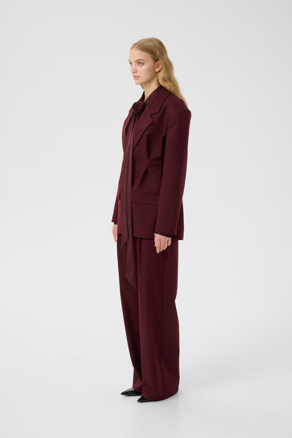 Paula waist blazer