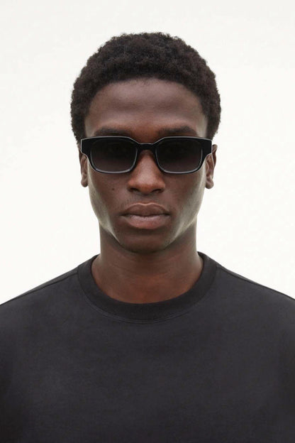 Muhlrad - Black
