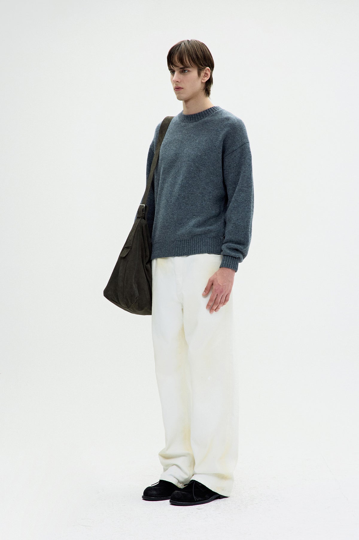 WOOL CROPPED CREWNECK SWEATER