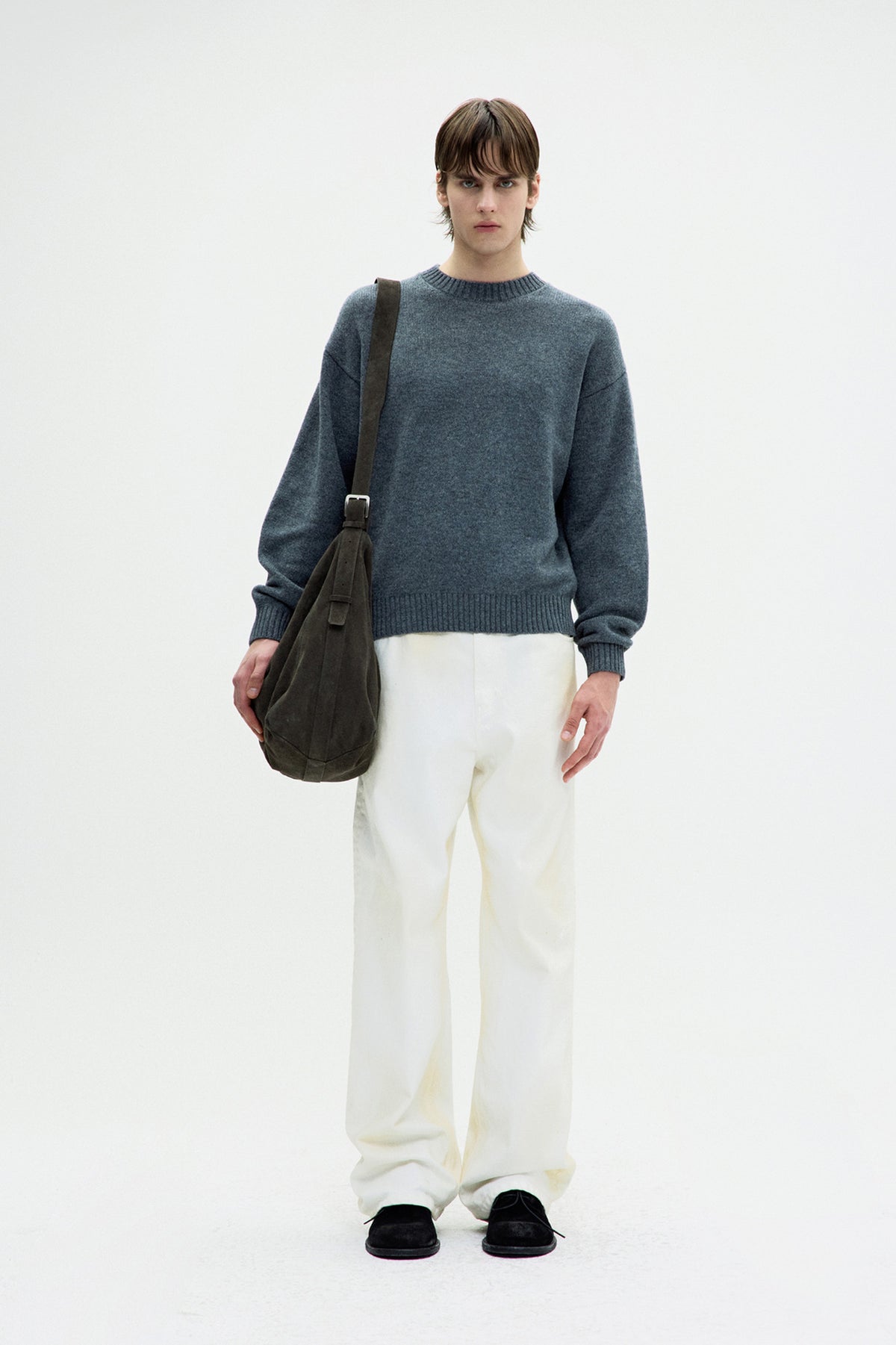 WOOL CROPPED CREWNECK SWEATER