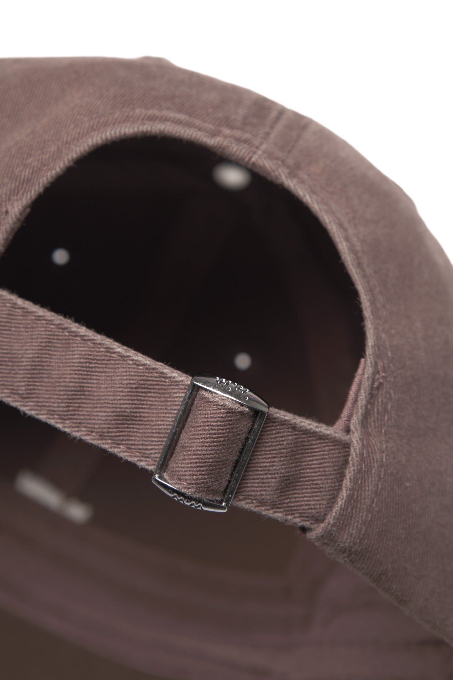 WWLow profile cap