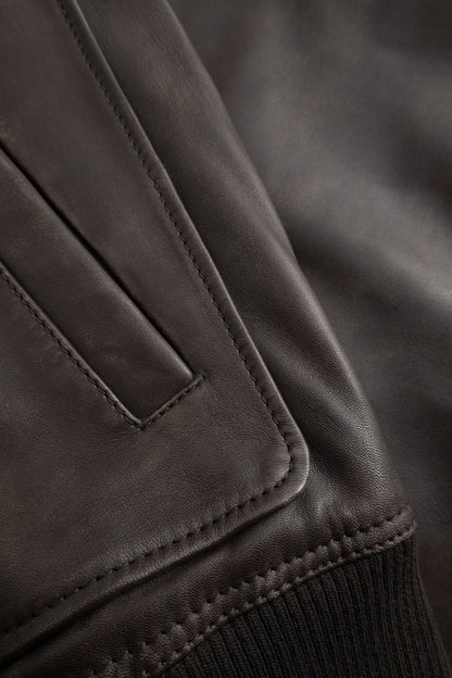 WWKrede x bomber