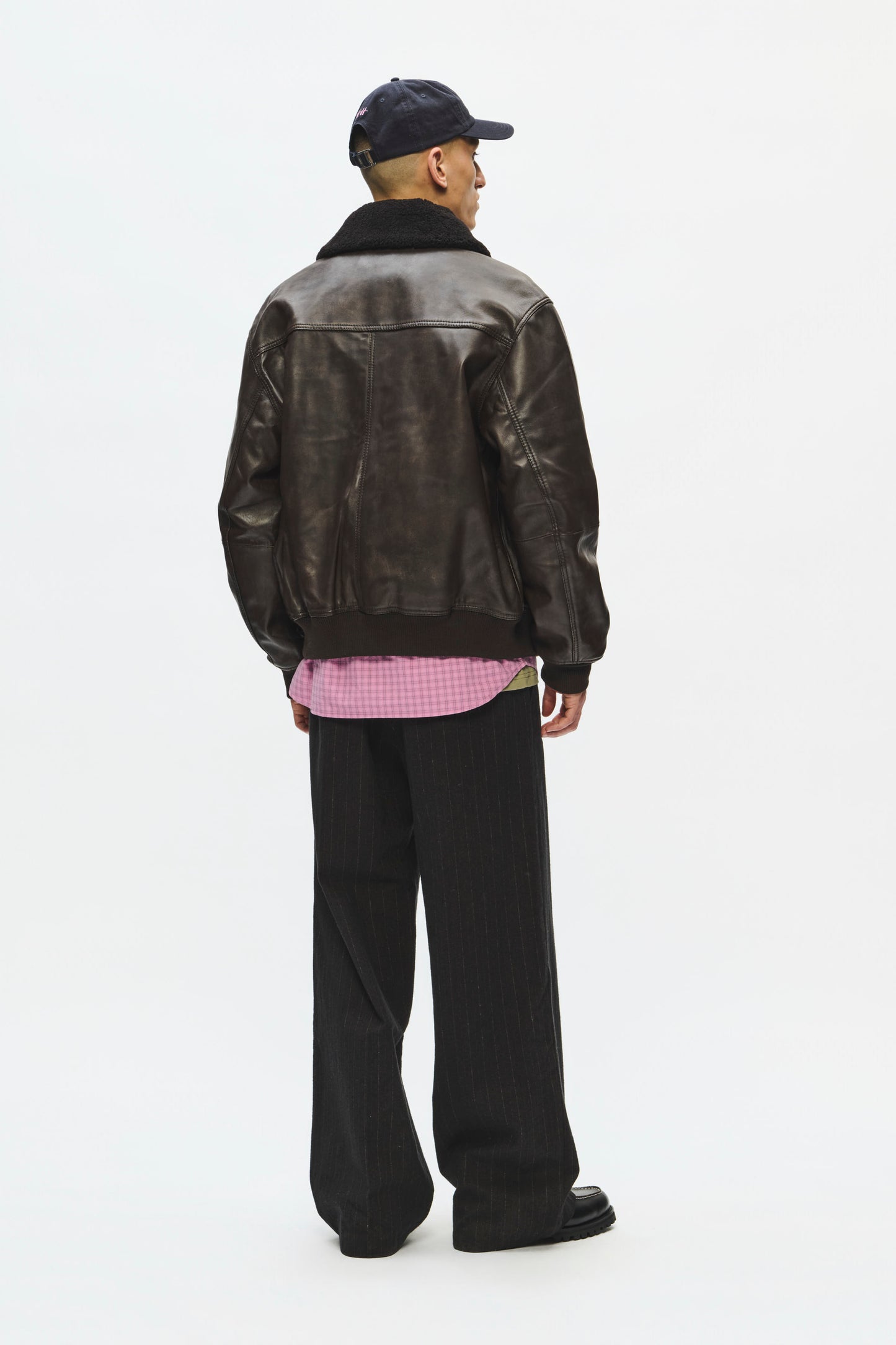 WWKrede x bomber
