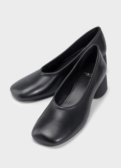 Livia Pumps