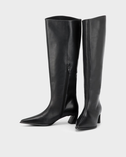 Ilona Boots