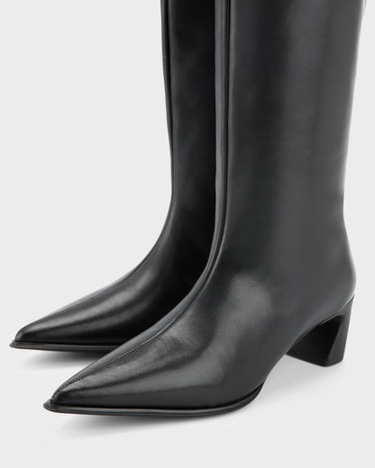 Ilona Boots