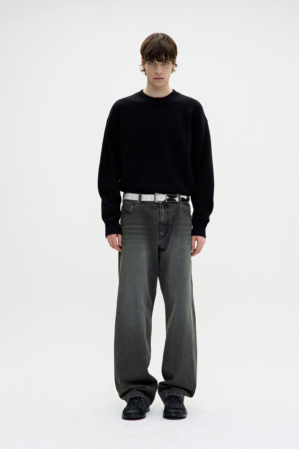 WOOL CROPPED CREWNECK SWEATER