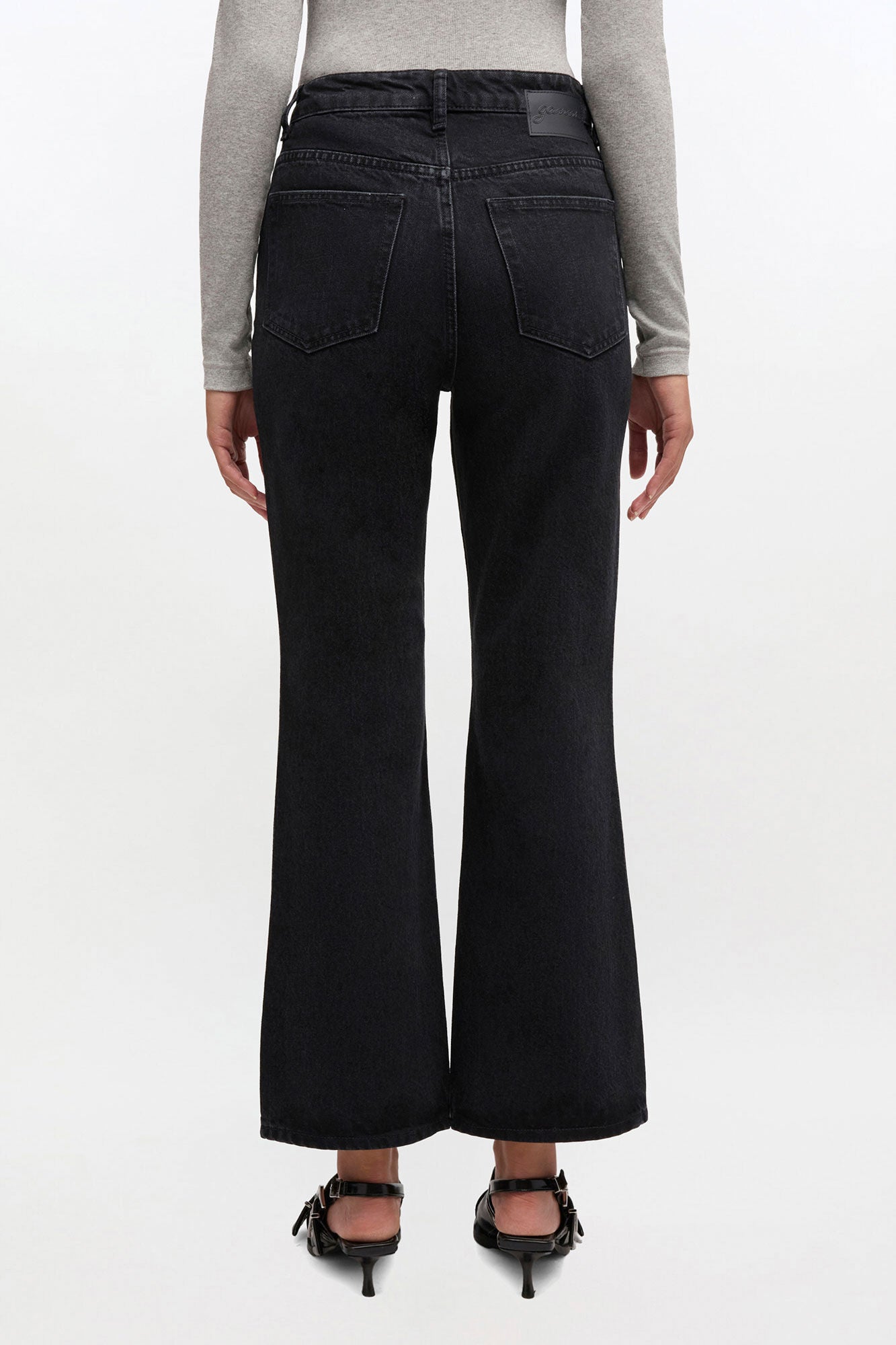 Essentials Rigid Denim Betzy Cropped