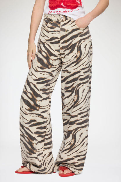 Print Denim Lari Jeans