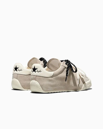 Chuck Taylor Lo