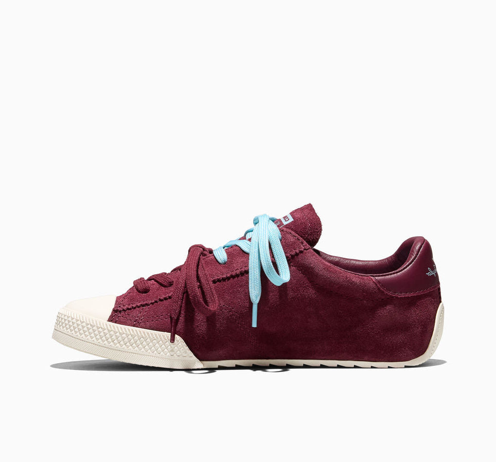 Chuck Taylor Lo