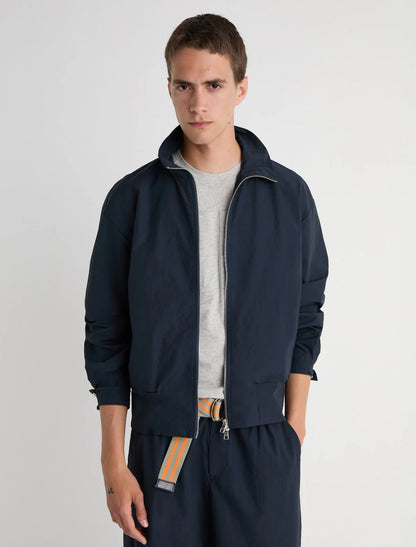 BASTIAN B