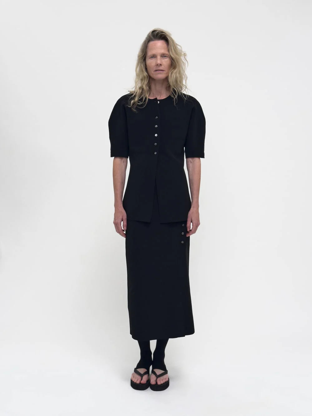 LAY3 HALF-SLEEVE BLOUSE