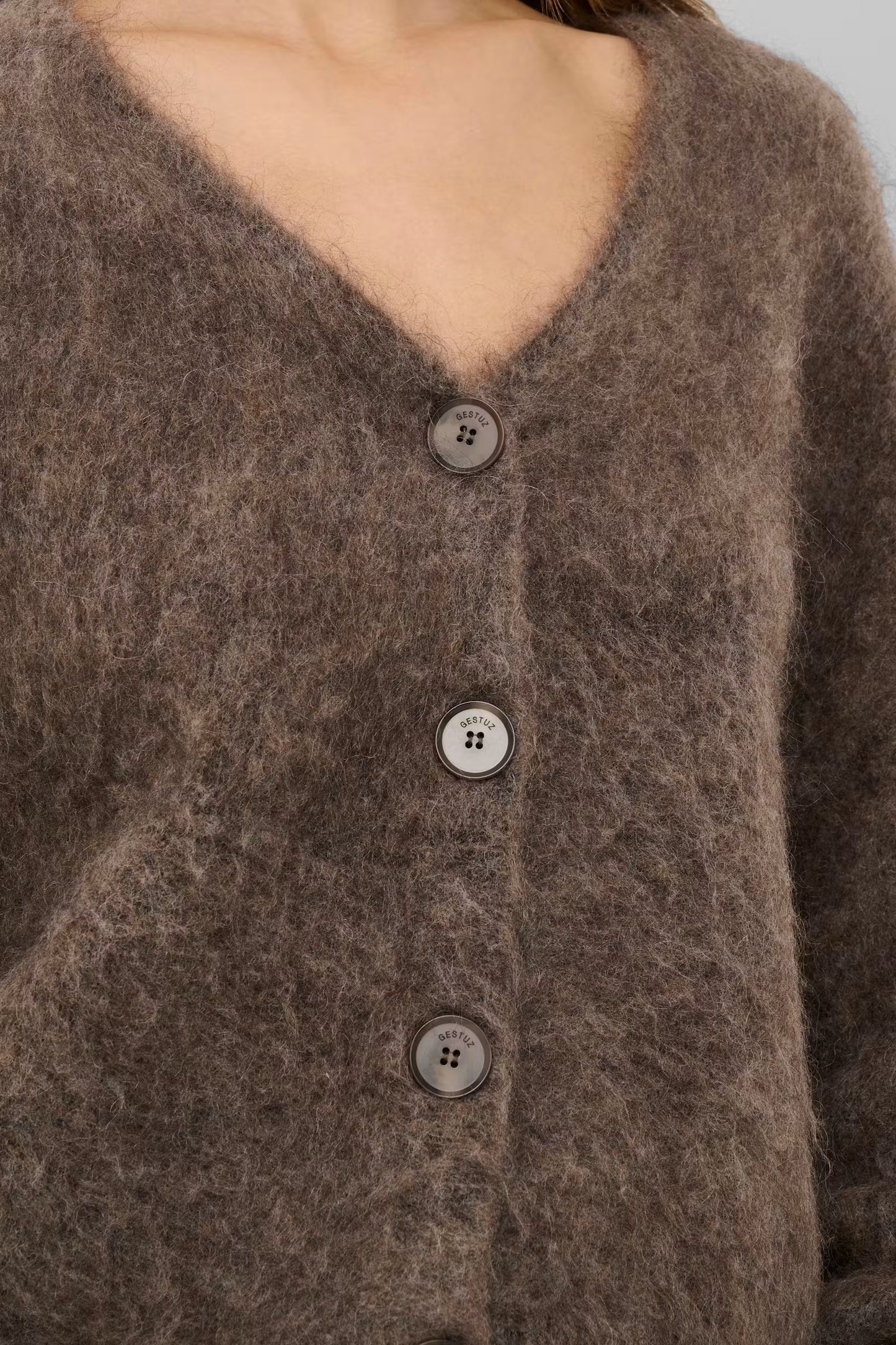 GZdebbie V cardigan