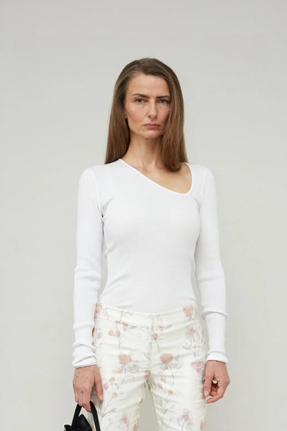 EVE SEAMLESS TOP