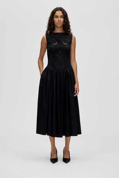 2484 Broderie Cotton, Embroidered Midi Dress