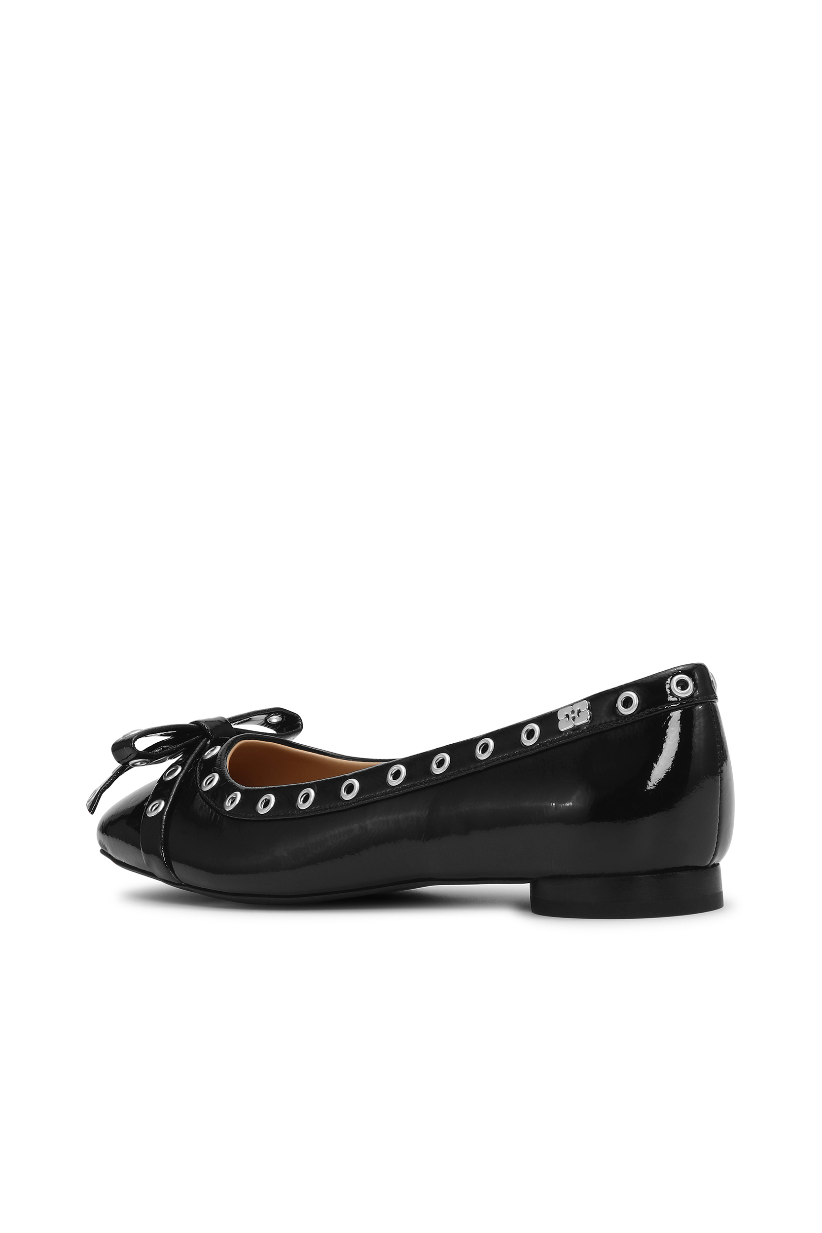 Backview of Ganni Eyelets Bow Ballerina Naplack flat shoes. Shiny black shoes with little bow for added style. 