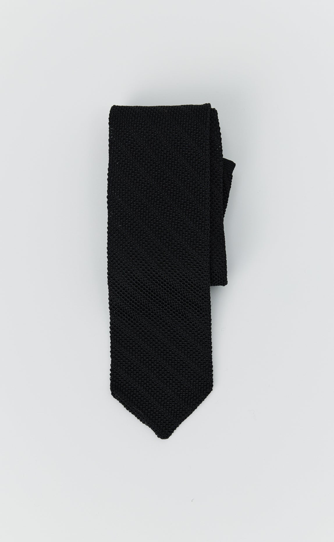 Formal Tie