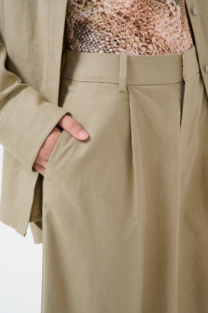 Izza Shorts - Sage
