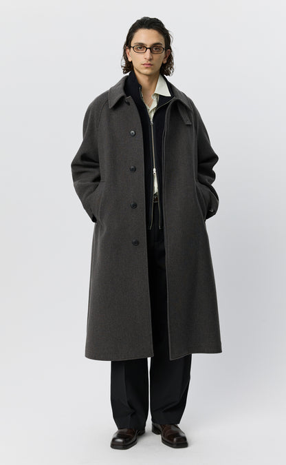 Installation Coat