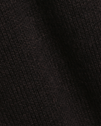 RUNAWAY NECK KNIT