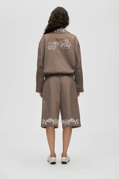 2492 Embroidered Canvas, Pleated Eyelet Bermuda