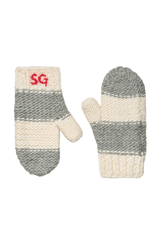 2497 Handknit, Knitted Mittens