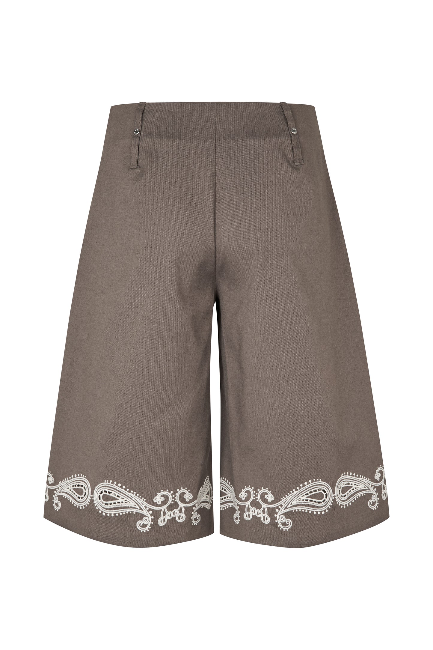 2492 Embroidered Canvas, Pleated Eyelet Bermuda