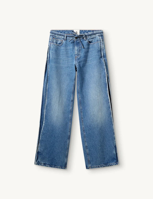 Darcy Barrel Jeans