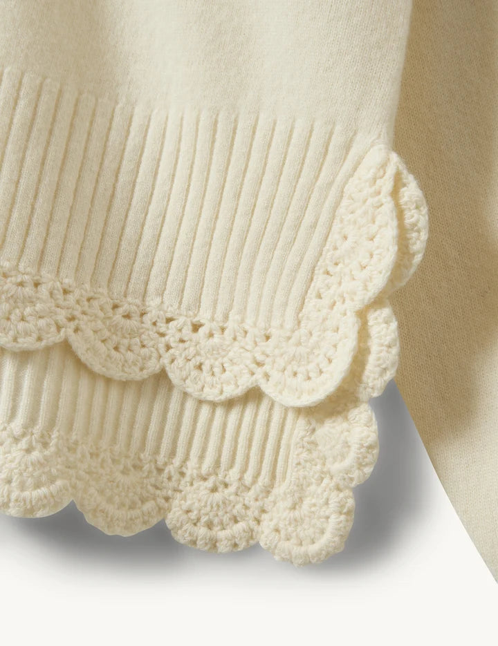 Como Crochet V-Neck