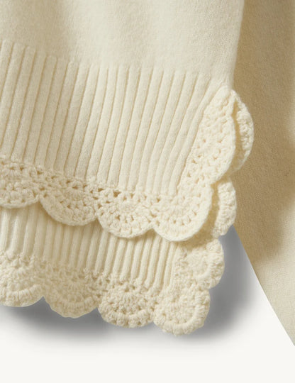 Como Crochet V-Neck