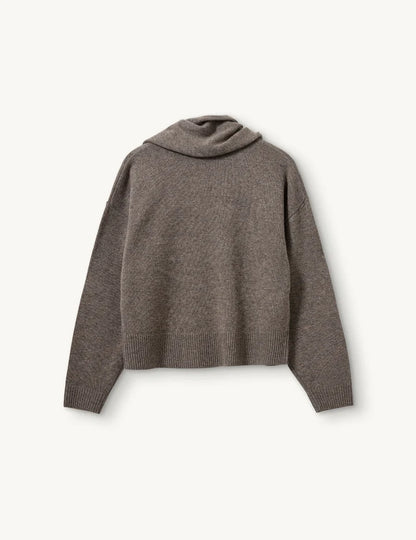 Volmer Scarf Sweater