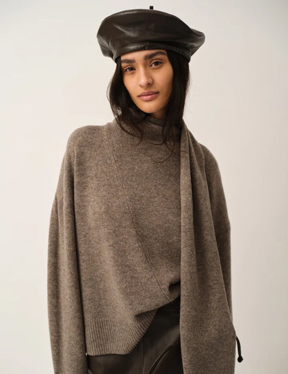 Volmer Scarf Sweater