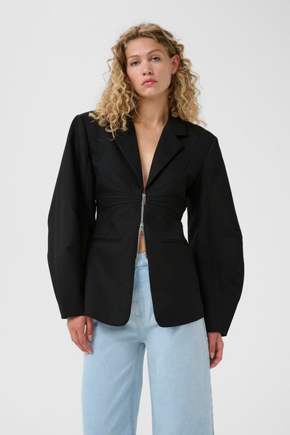 titta blazer