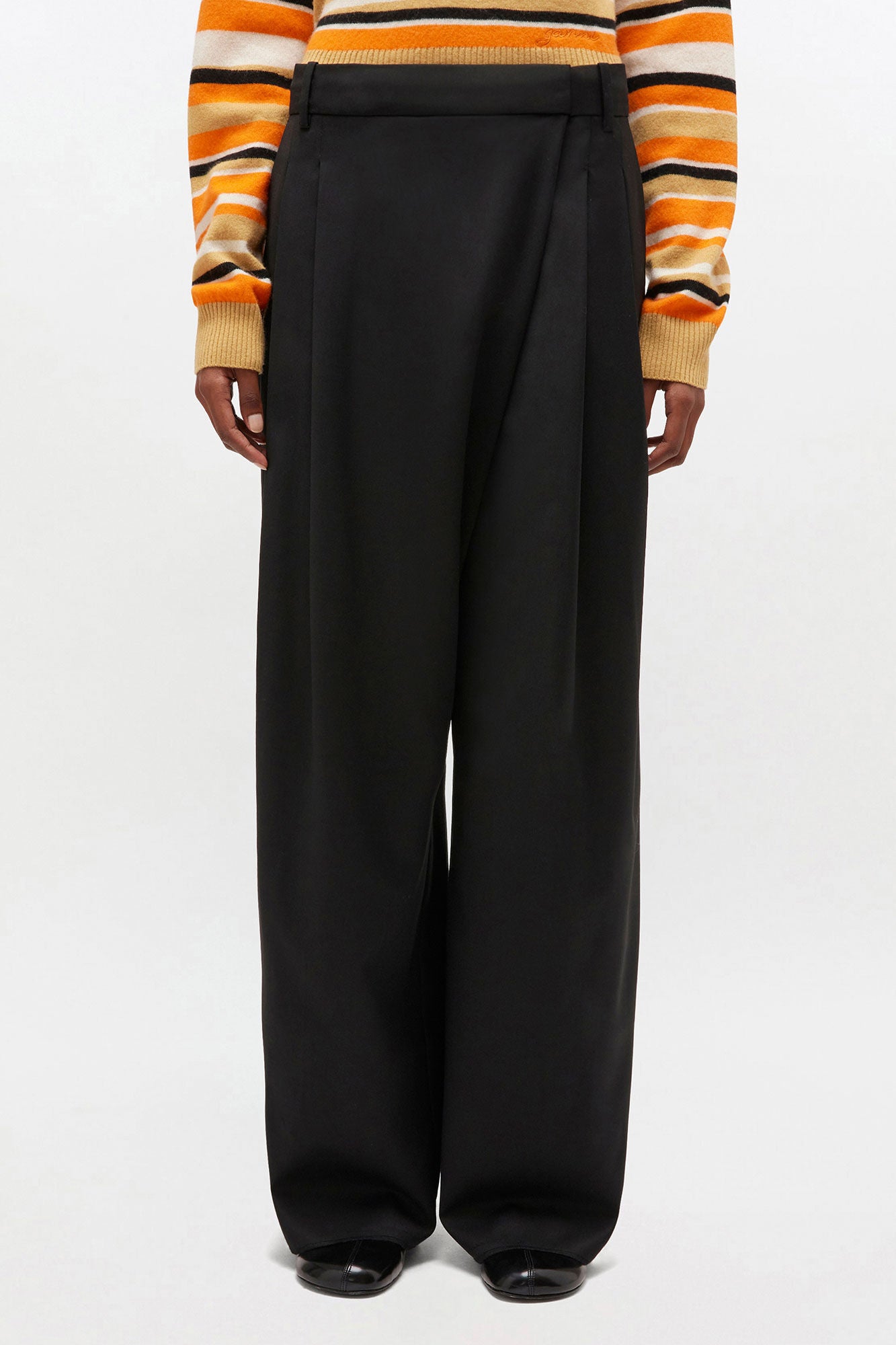 Calendered Wool  Mid Waist Pants
