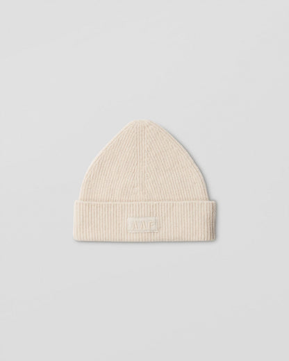 Logo patch beanie