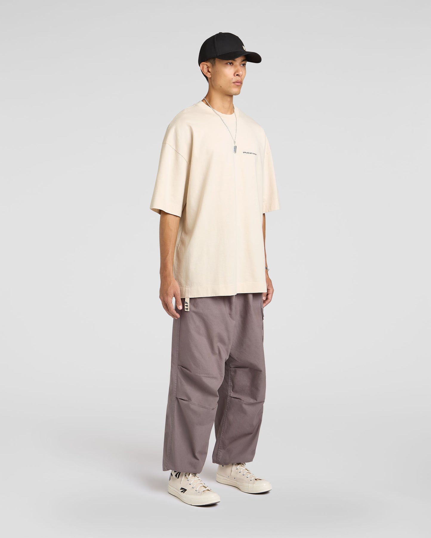 Oversized back logo tee