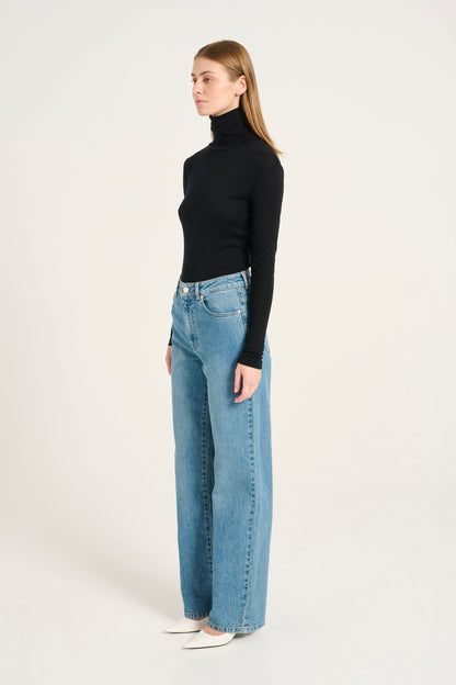 Ninia wool rollneck