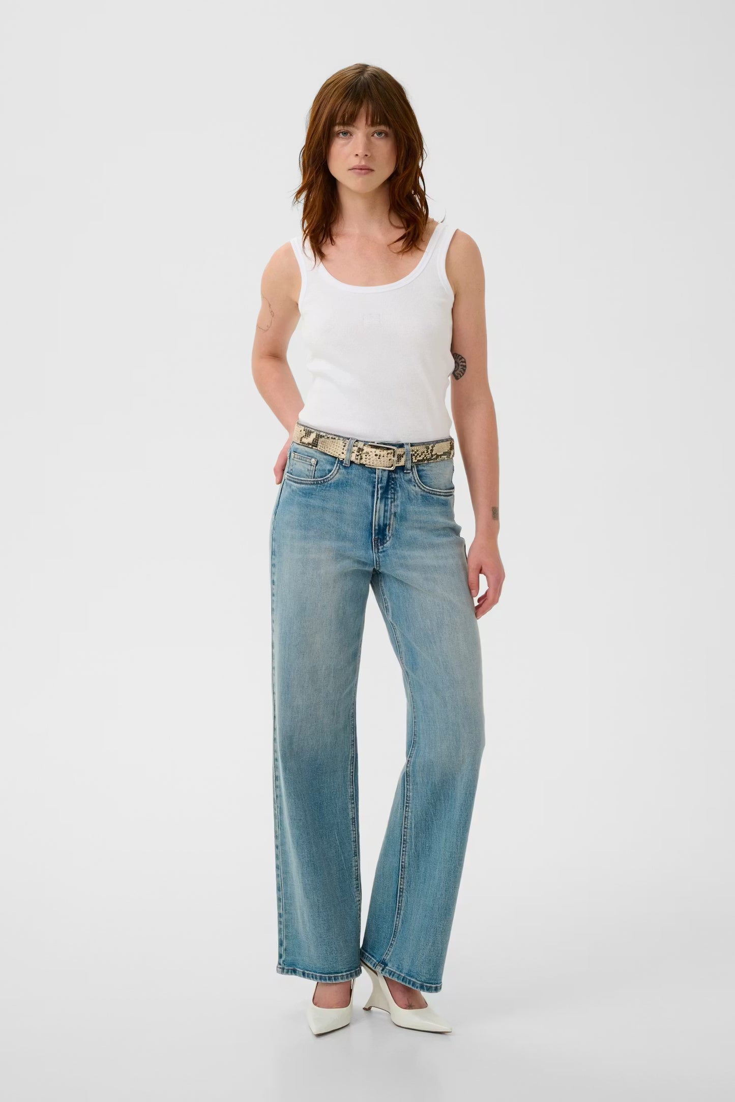 Drew logo top 2.0 - Bright White