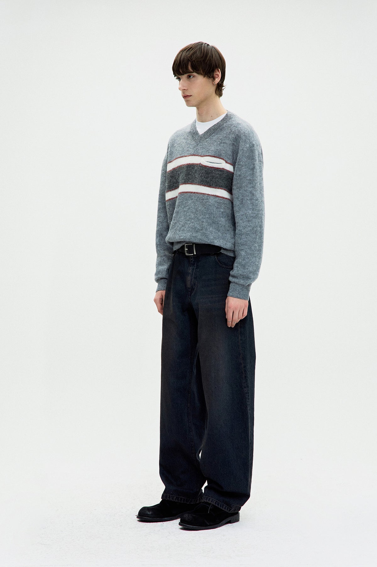 ALPACA BLEND STRIPED V-NECK SWEATER