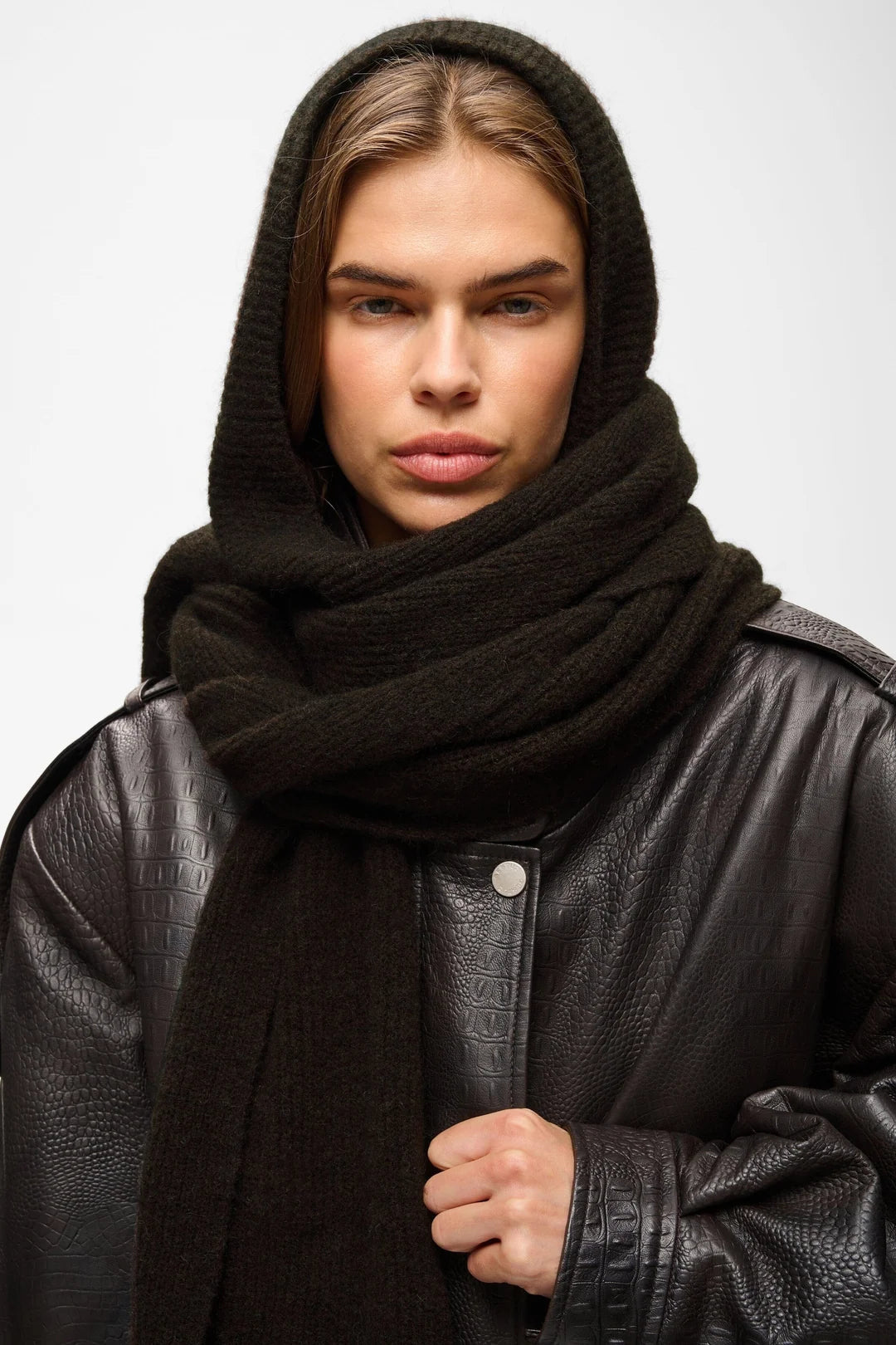 GZalpha hoodscarf