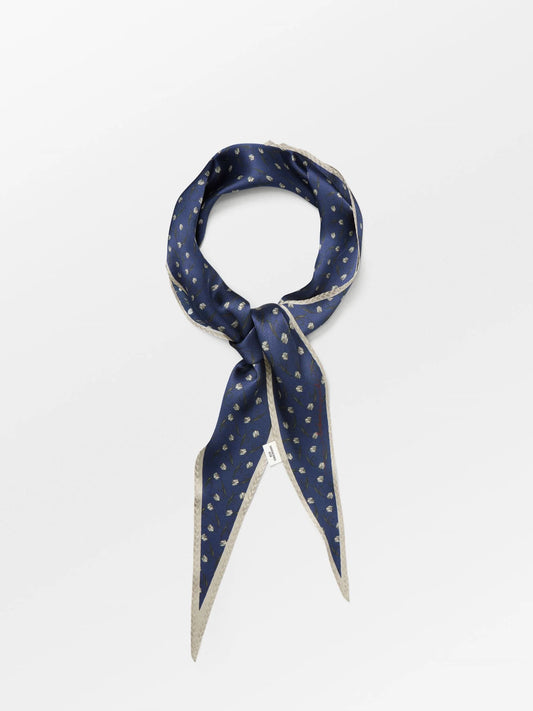 Hearta Tulip Diamond Scarf